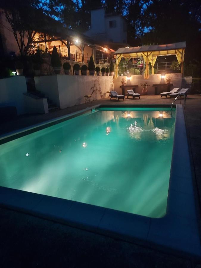Vila avec, piscine, tennis. Villa Rivaux Esterno foto